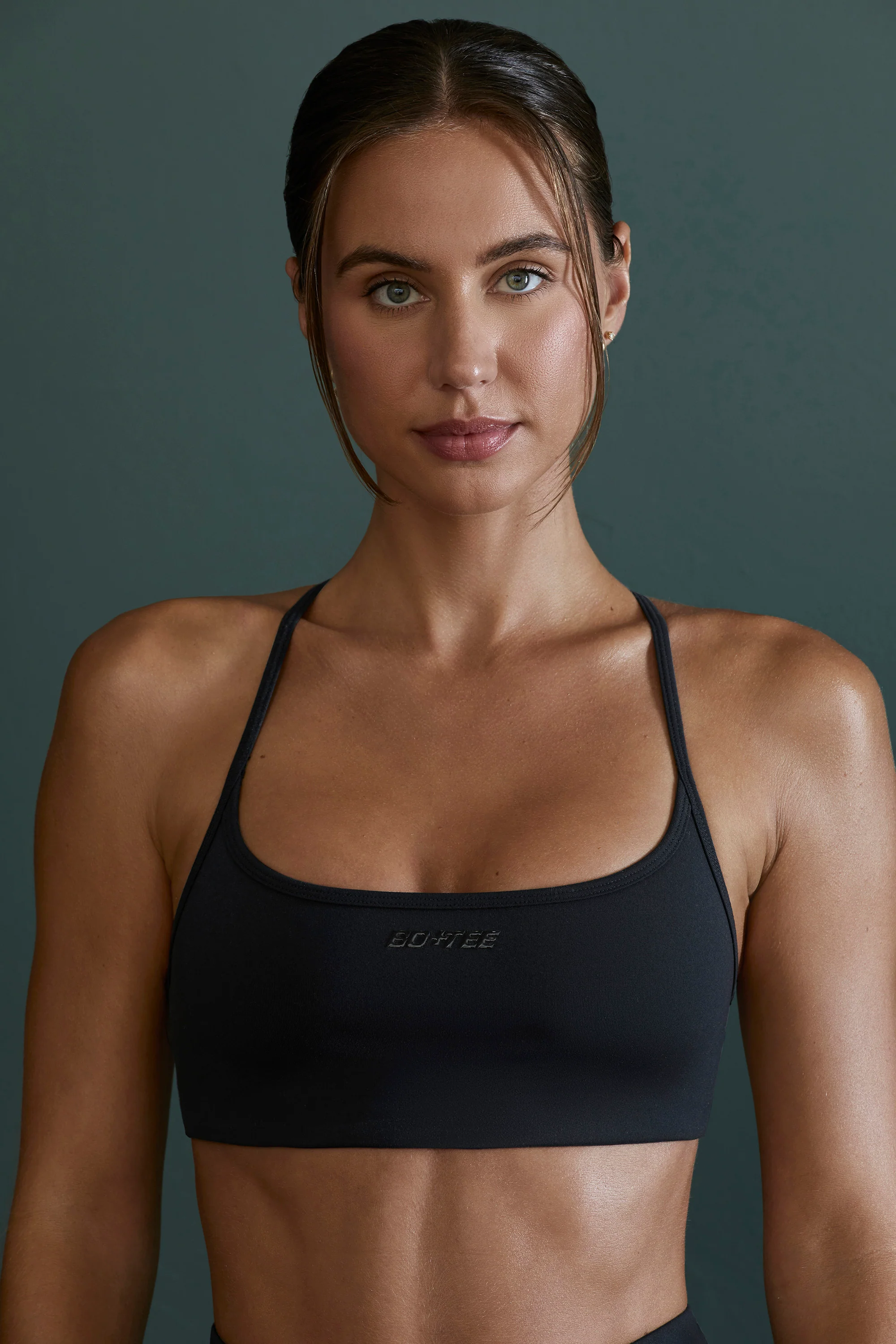 Seamless Strappy Sports Bra in Black - Image 7